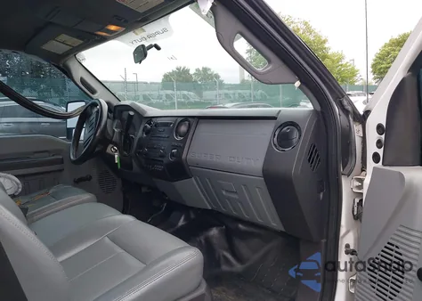 2015 Ford F250 Xl из США, поврежденный, VIN 1FT7W2B68FED50465